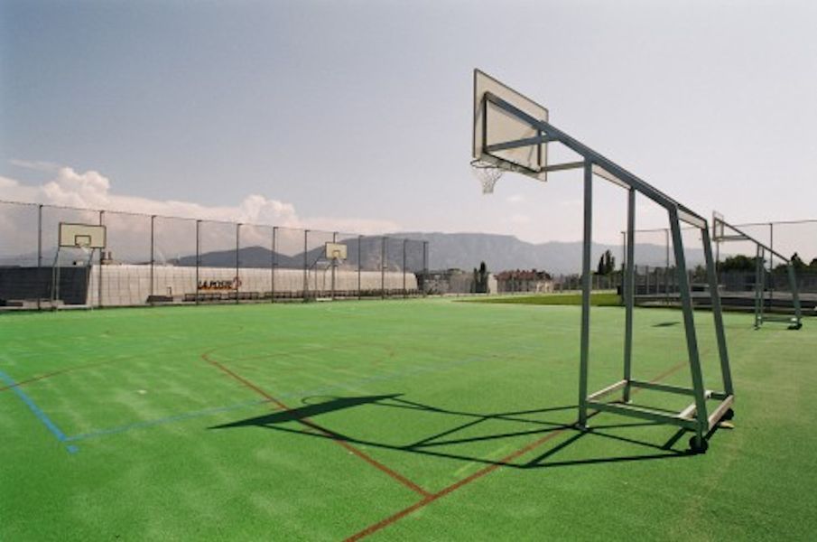 Salles de sports pour divers utilisateurs (école, Ville de Genève, sociétés)