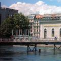 Au bout du lac de Genève, prendre sont temps pour une visite à .....